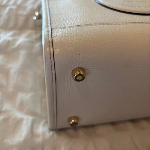 Authentic Coach Dempsey small Tote Bag w/ removable crossbody strap - Picture 3 of 9